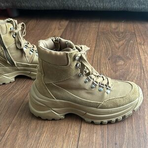 Steve Madden hiking boots